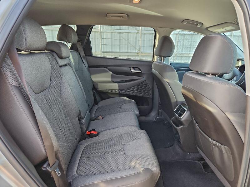 Фото 11 - HYUNDAI SANTA FE