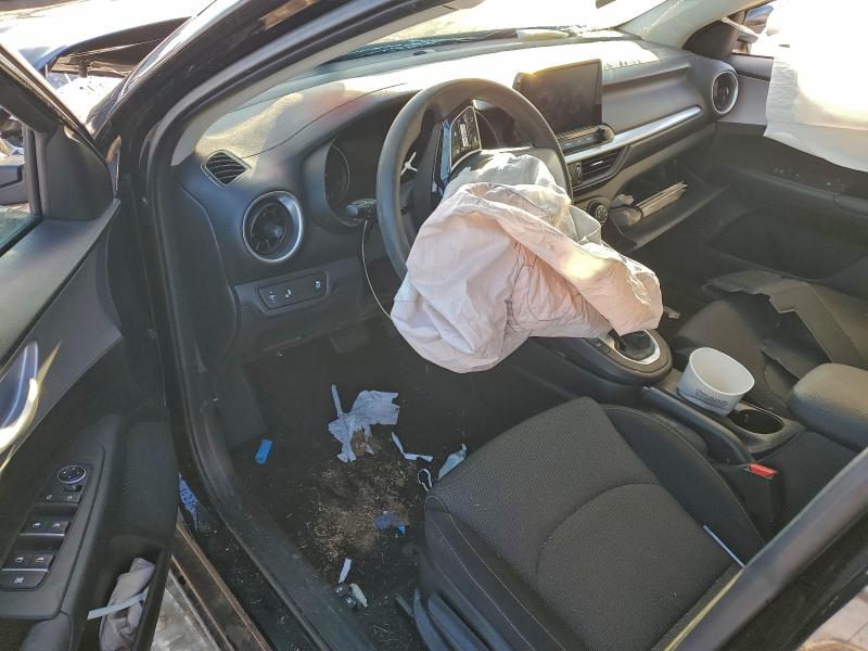 Фото 8 - KIA FORTE