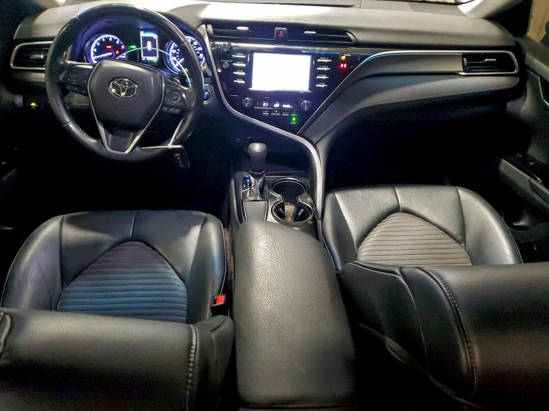 Фото 8 - TOYOTA CAMRY