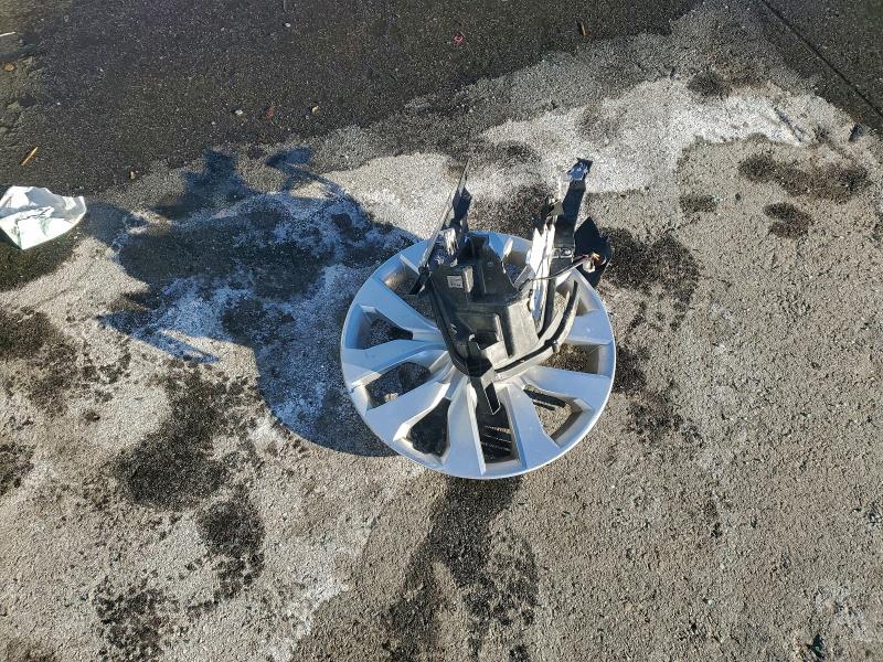 Фото 12 - NISSAN ROGUE