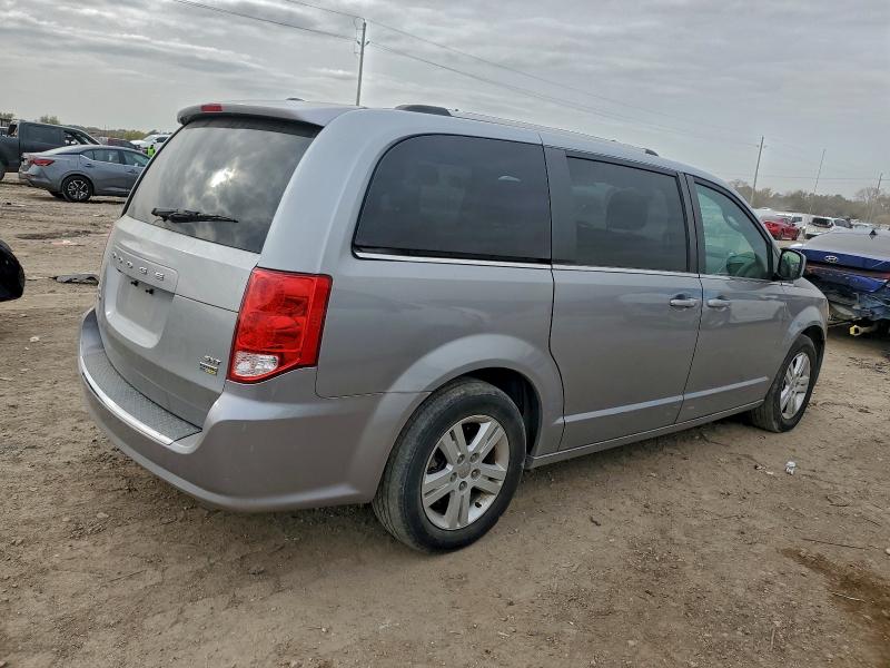 Фото 3 - DODGE CARAVAN