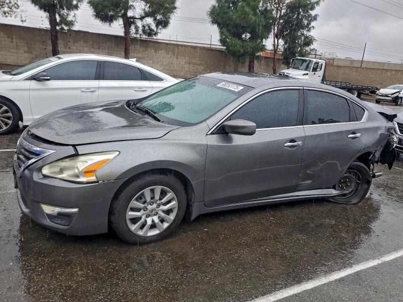 Фото 1 - NISSAN ALTIMA