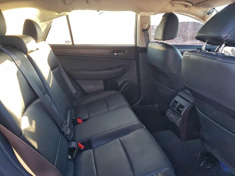 Фото 11 - SUBARU OUTBACK