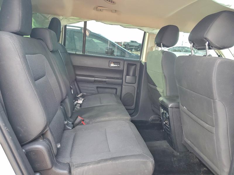 Фото 10 - FORD FLEX