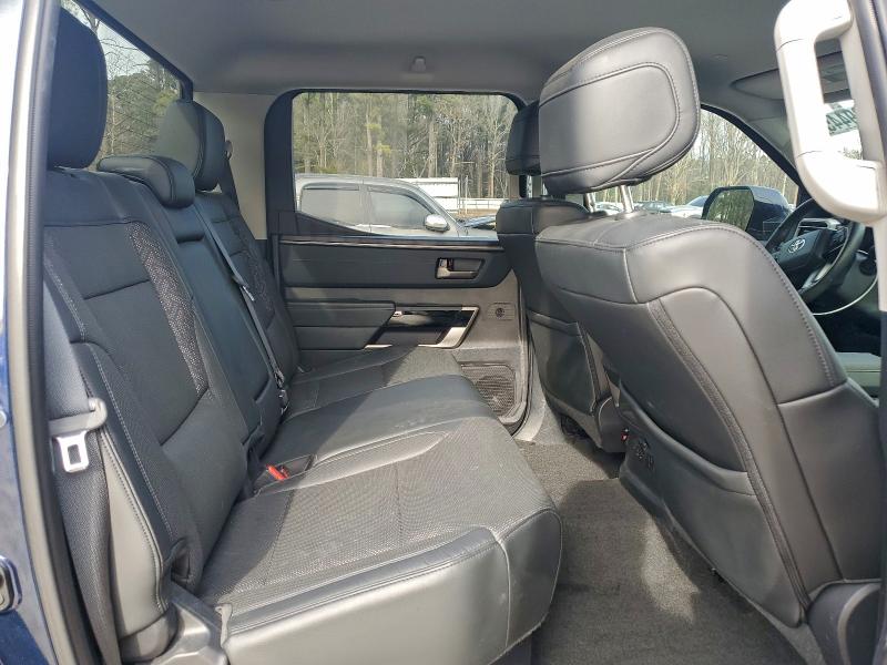 Фото 10 - TOYOTA TUNDRA