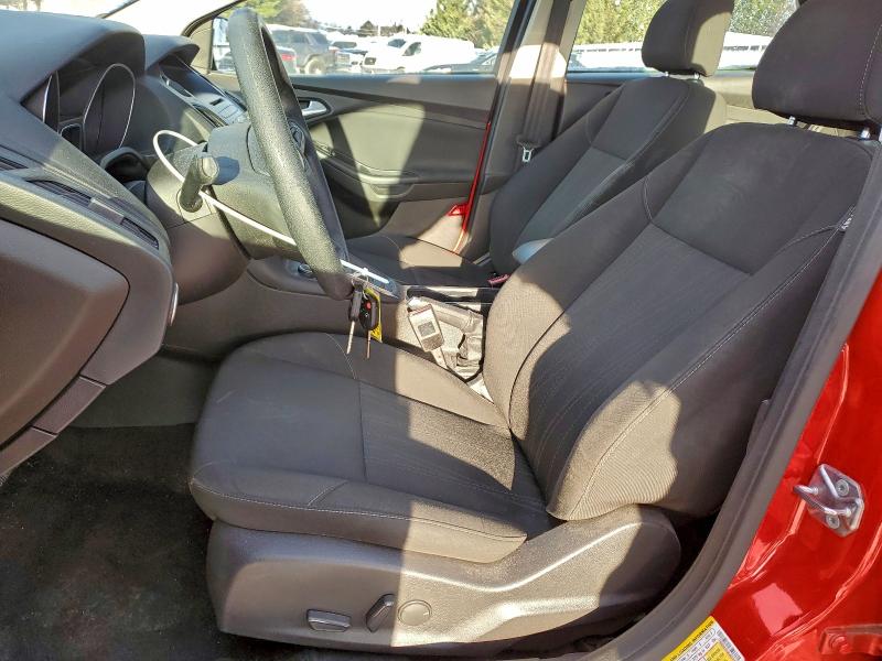 FORD FOCUS 2016 VIN 1FADP3F21GL207549