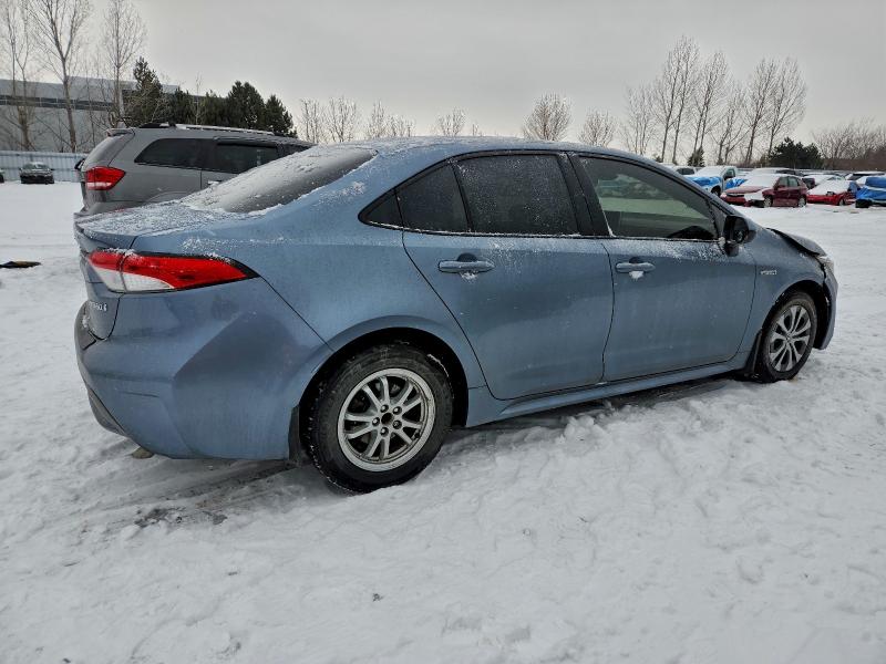 Фото 3 - TOYOTA COROLLA