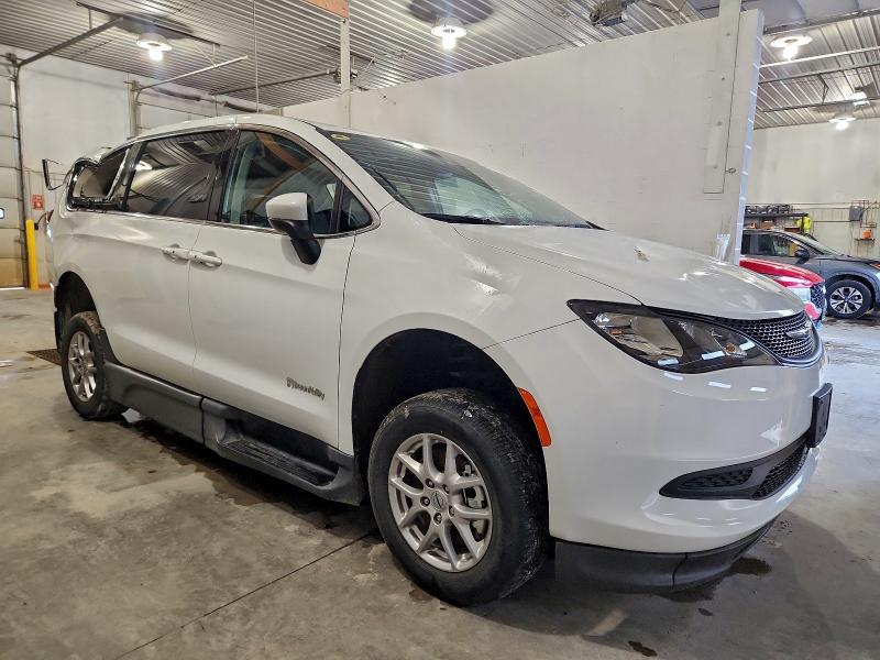 Фото 4 - CHRYSLER MINIVAN