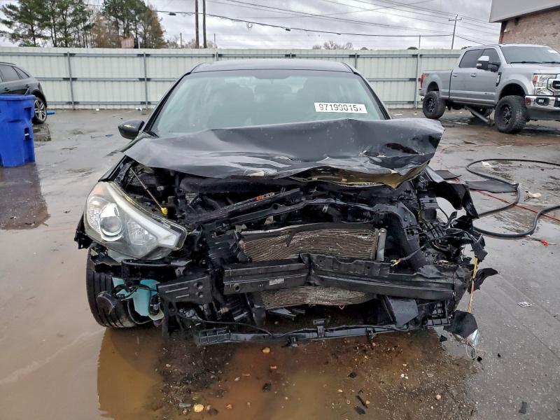 Фото 5 - KIA FORTE