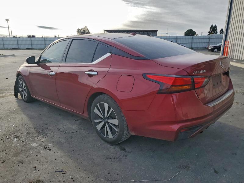 Фото 2 - NISSAN ALTIMA