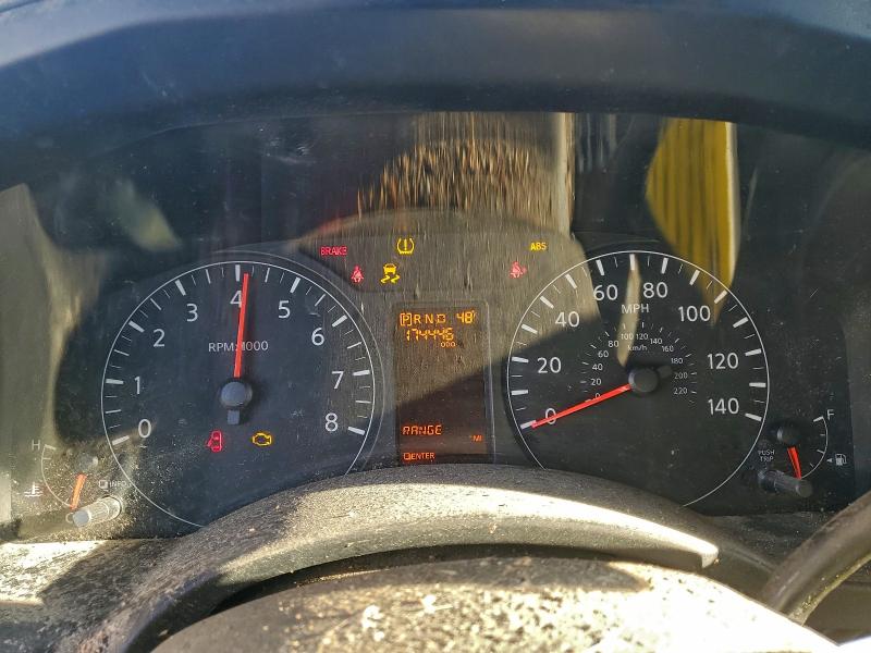 Фото 9 - NISSAN NV