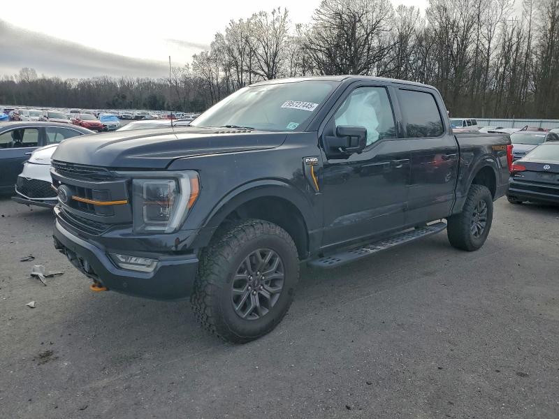 Фото 1 - FORD F-150