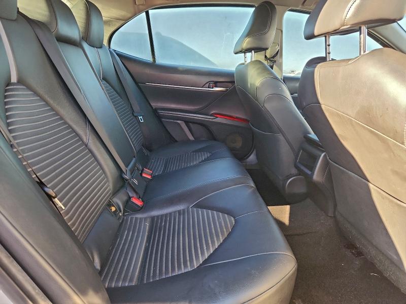 Фото 10 - TOYOTA CAMRY