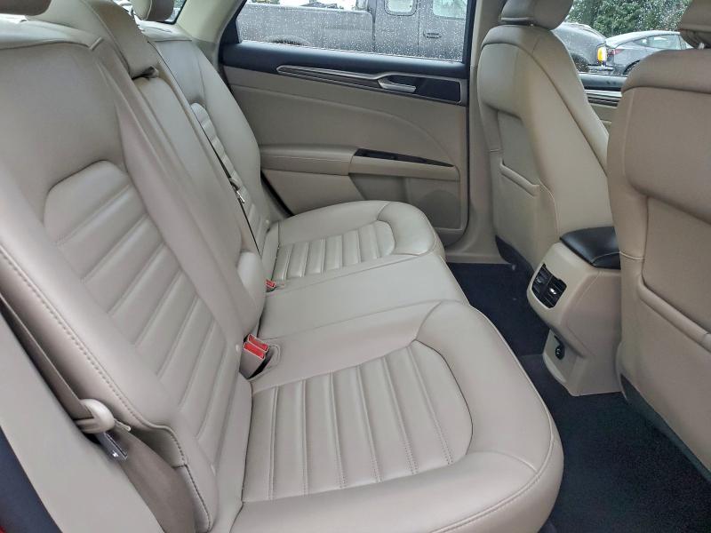 Фото 10 - FORD FUSION