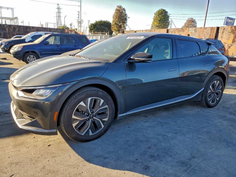 Фото 1 - KIA EV6 LIGHT