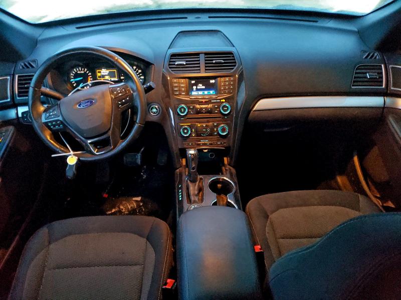 Фото 8 - FORD EXPLORER