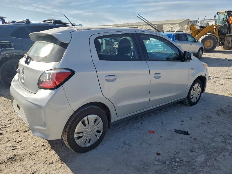 Фото 3 - MITSUBISHI MIRAGE