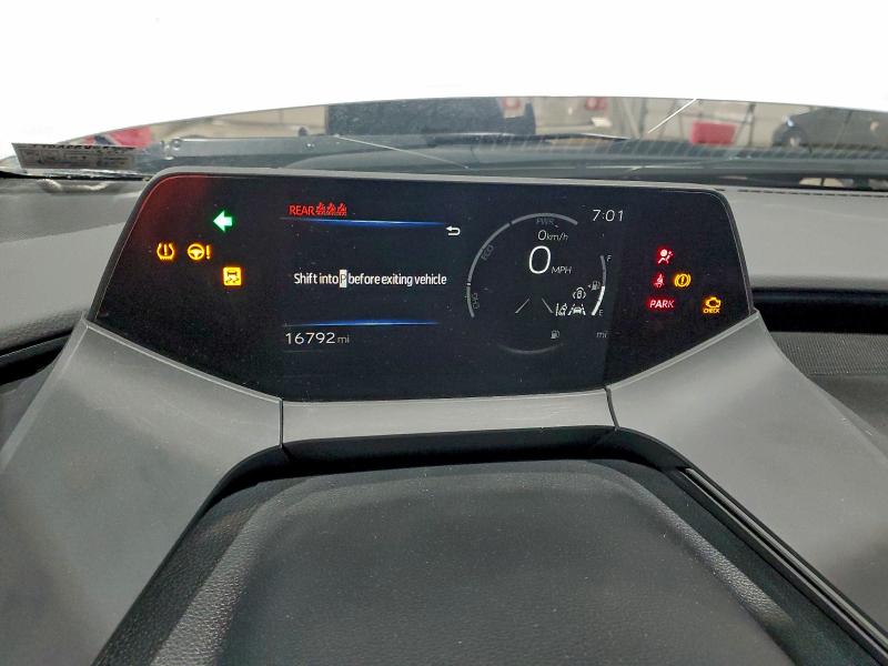 Фото 9 - TOYOTA PRIUS