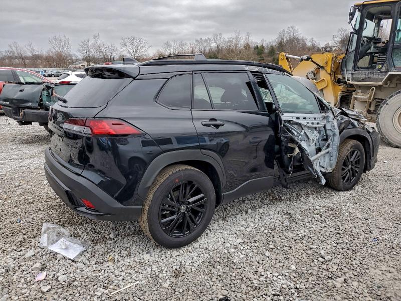 Фото 3 - TOYOTA COROLLA CR