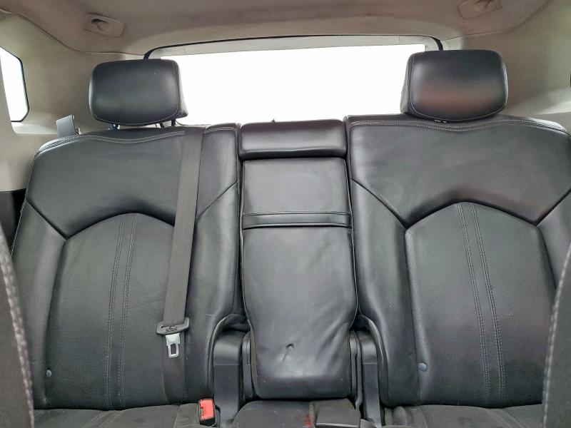 Фото 10 - CADILLAC SRX