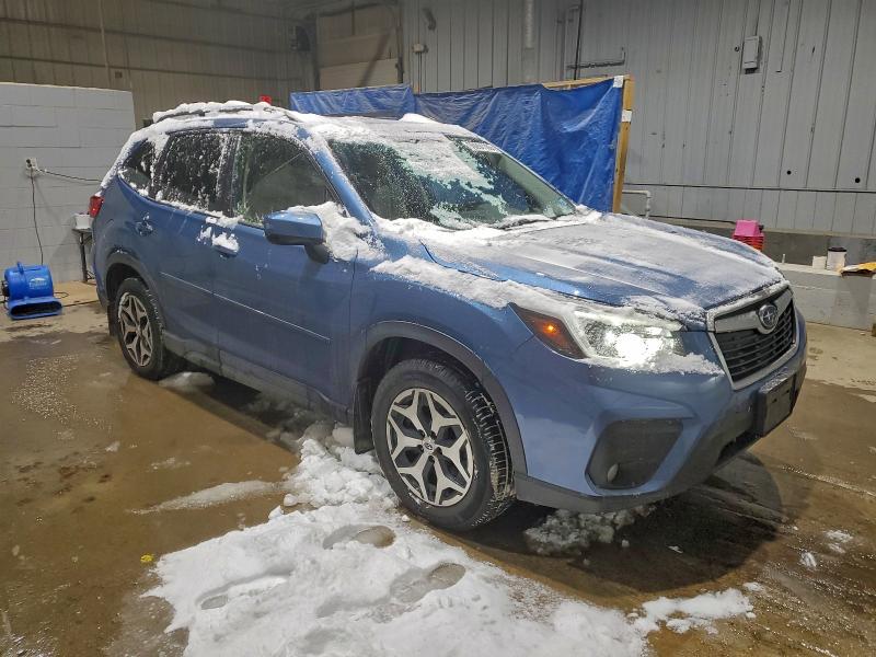 Фото 4 - SUBARU FORESTER