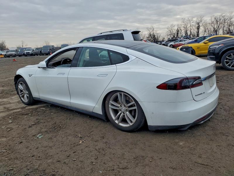 Фото 2 - TESLA MODEL S