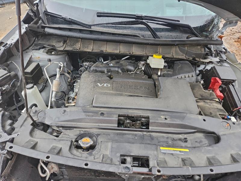 Фото 12 - NISSAN PATHFINDER