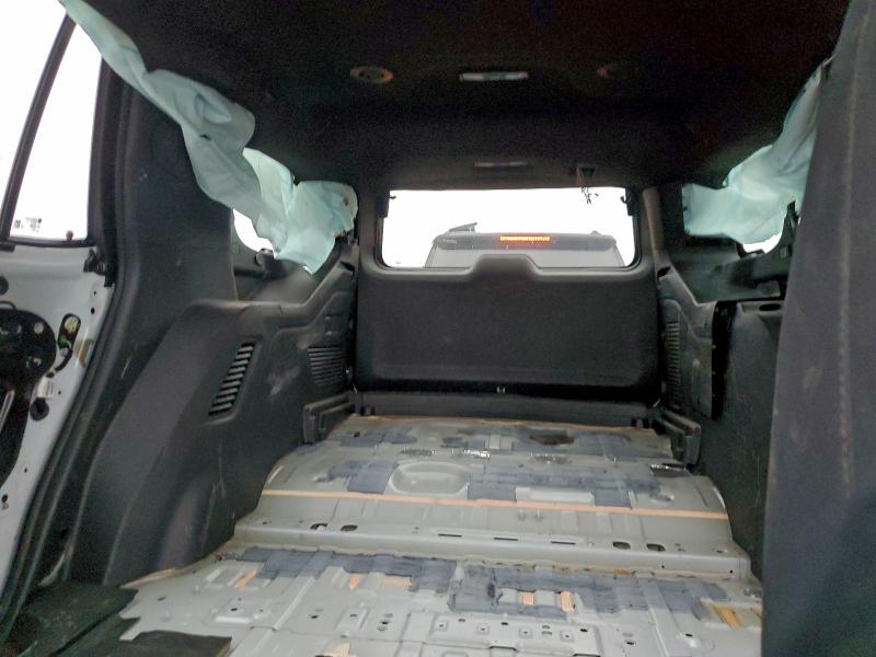 Фото 10 - CHEVROLET TAHOE