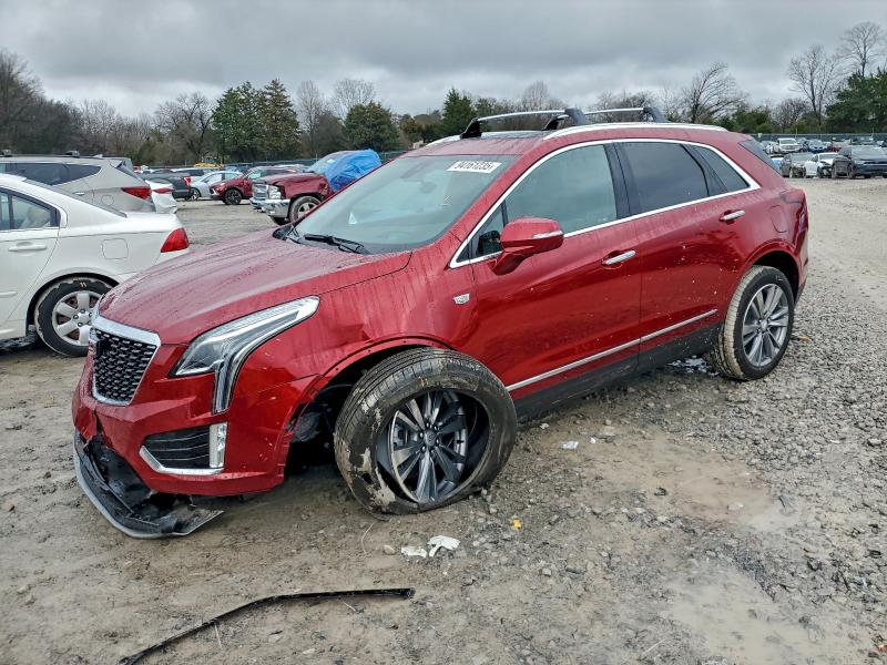 Фото 1 - CADILLAC XT5