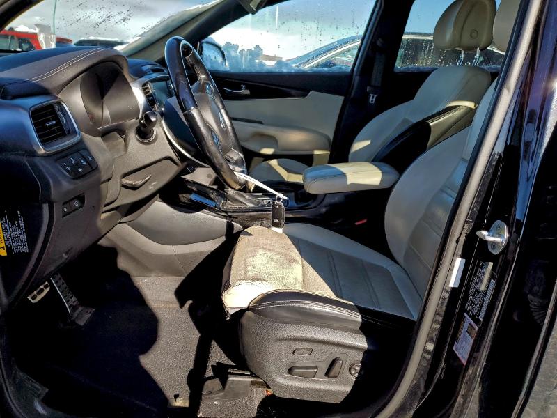 Фото 7 - KIA SORENTO