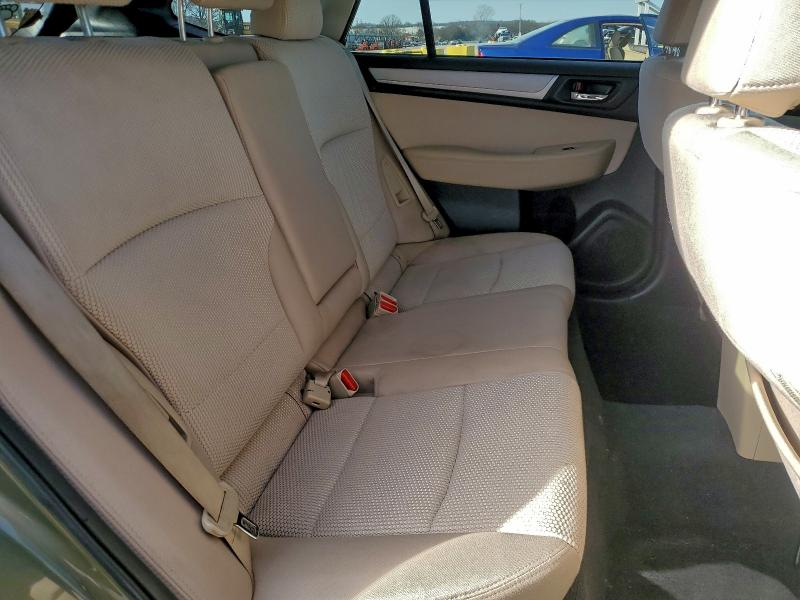 Фото 11 - SUBARU OUTBACK
