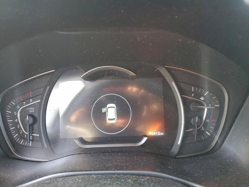 Фото 9 - HYUNDAI SANTA FE