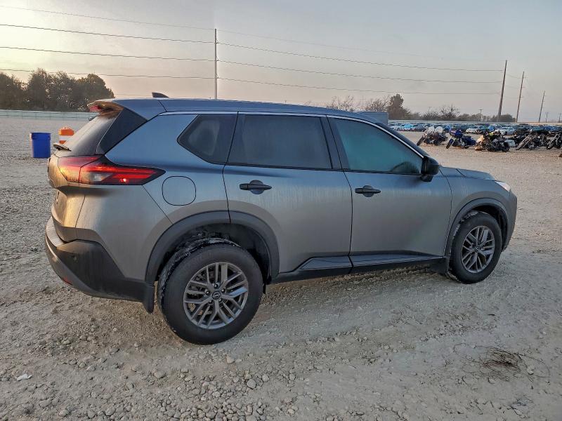 Фото 3 - NISSAN ROGUE