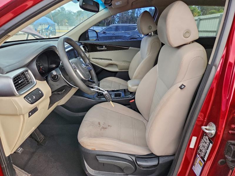 Фото 7 - KIA SORENTO