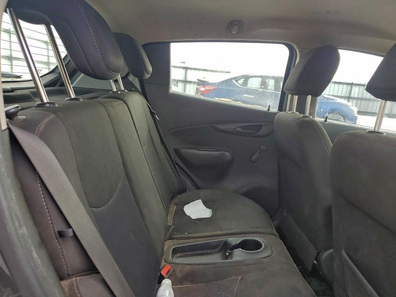 Фото 10 - CHEVROLET SPARK