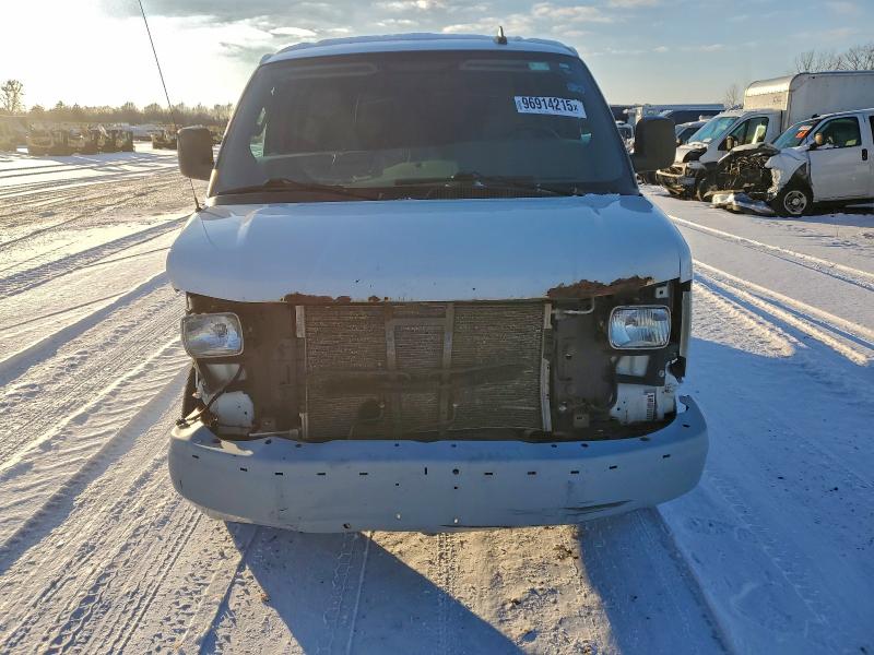 Фото 5 - GMC SAVANA