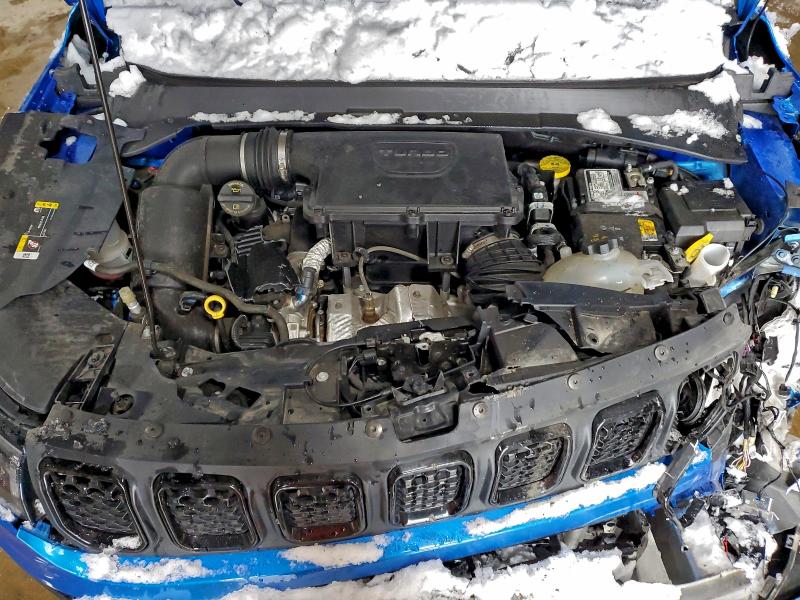 Фото 12 - JEEP COMPASS