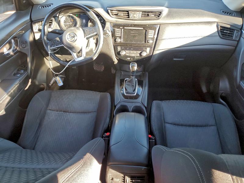 Фото 8 - NISSAN ROGUE