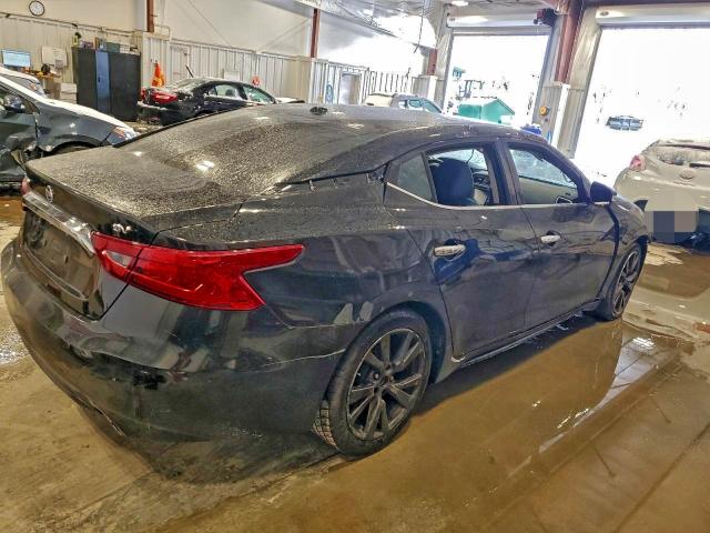 Фото 3 - NISSAN MAXIMA