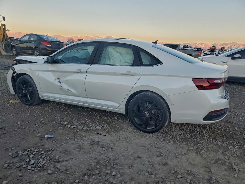 Фото 2 - VOLKSWAGEN JETTA