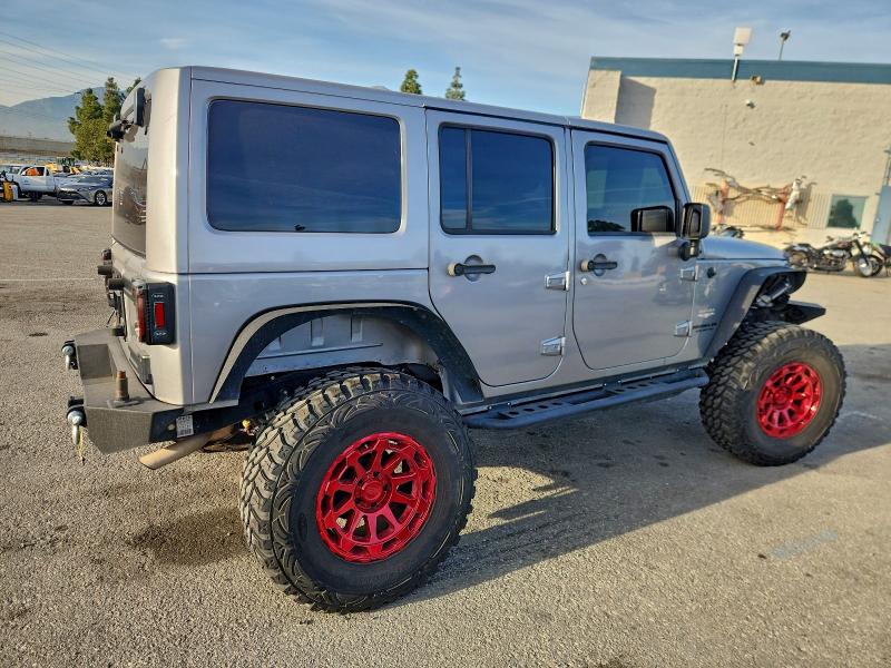 Фото 3 - JEEP WRANGLER