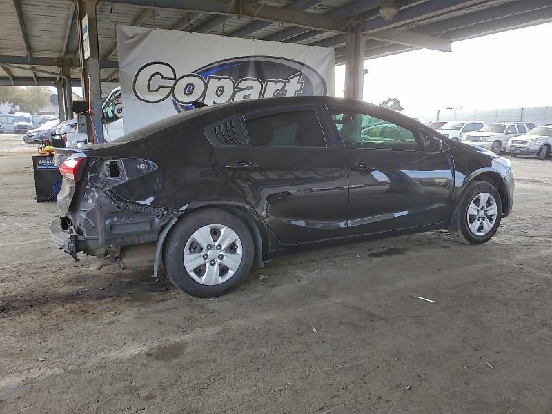 Фото 3 - KIA FORTE