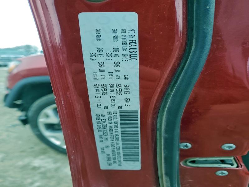 Фото 13 - JEEP COMPASS