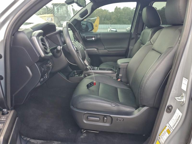 Фото 7 - TOYOTA TACOMA