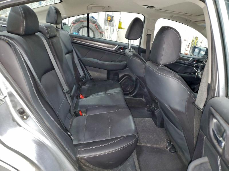 Фото 10 - SUBARU LEGACY