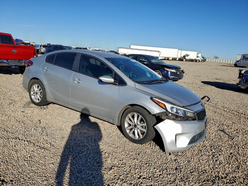 Фото 4 - KIA FORTE