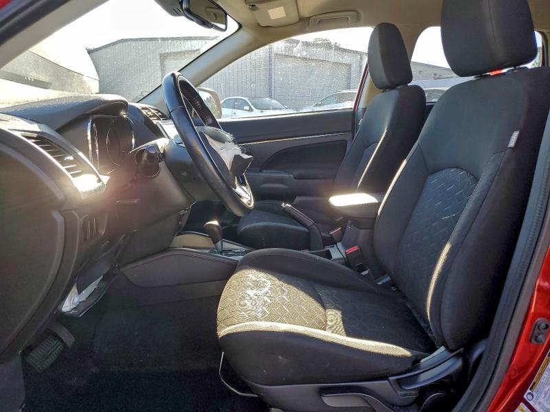 Фото 7 - MITSUBISHI OUTLANDER