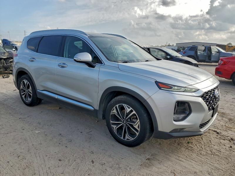 Фото 4 - HYUNDAI SANTA FE