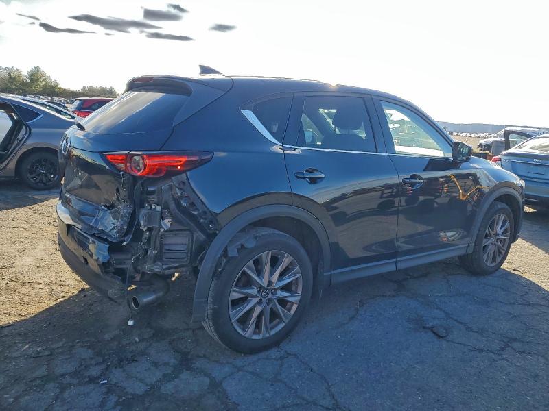 Фото 3 - MAZDA CX-5