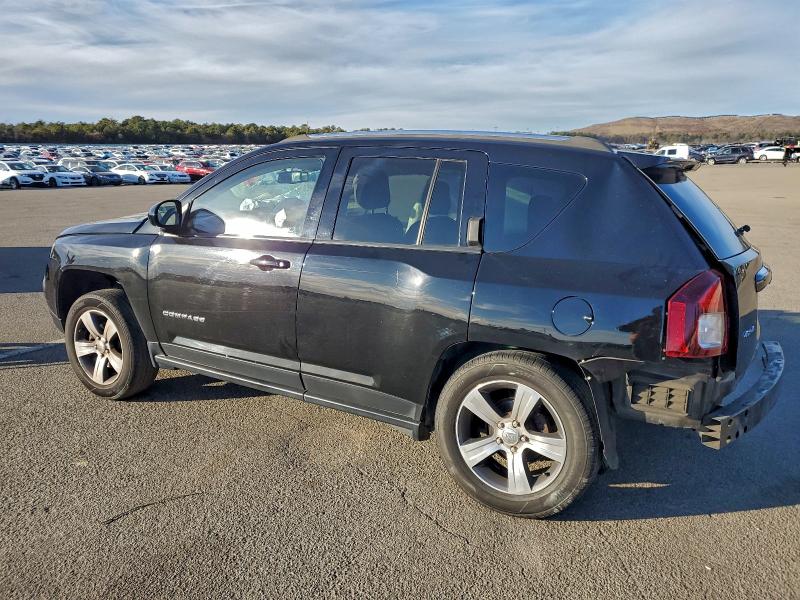 Фото 2 - JEEP COMPASS